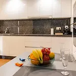 Centrico Y Acogedor En Marbella, Cerca De La Playa, Con Wifi Rapido Y Zona Tranquila Apartmán *