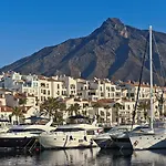 Centrico Y Acogedor En Marbella, Cerca De La Playa, Con Wifi Rapido Y Zona Tranquila * Marbella