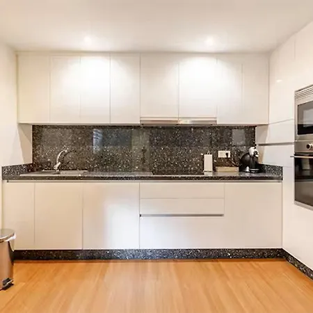 Acogedor En El Centro Con Muchas Comodidades Apartamento Marbella